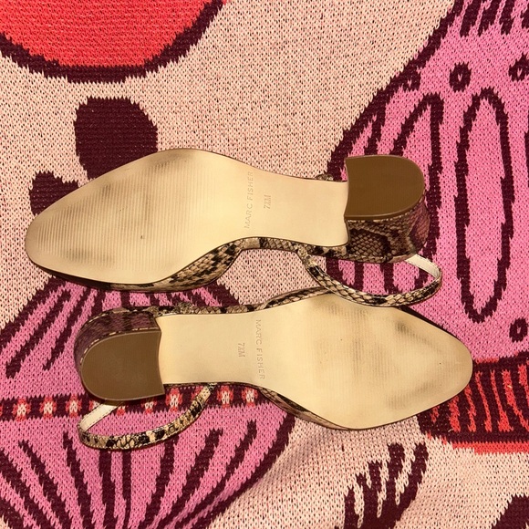 Marc Fisher Snake Print slingbacks. Size 7 - Picture 4 of 4